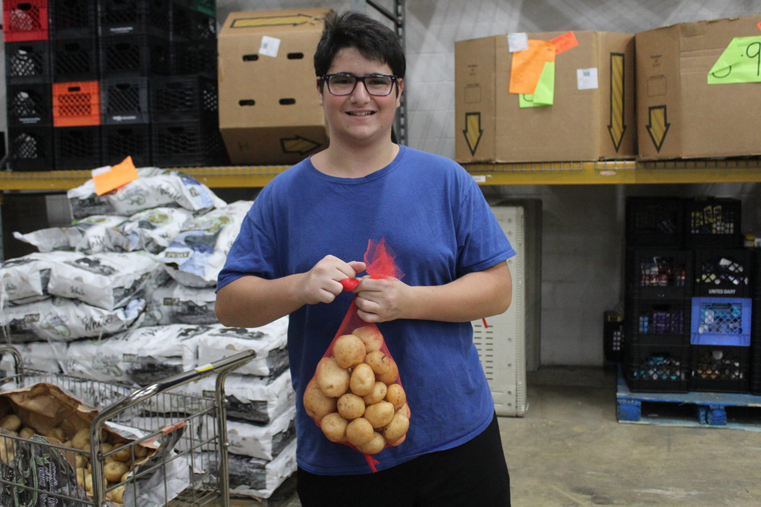 Food Pantry Volunteer Duties Whats Up and How to Help Out